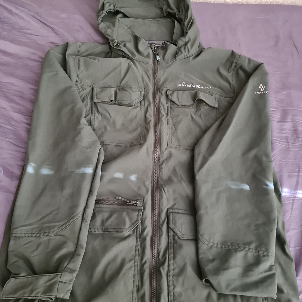 L Green Eddie Bauer Travex Jacket